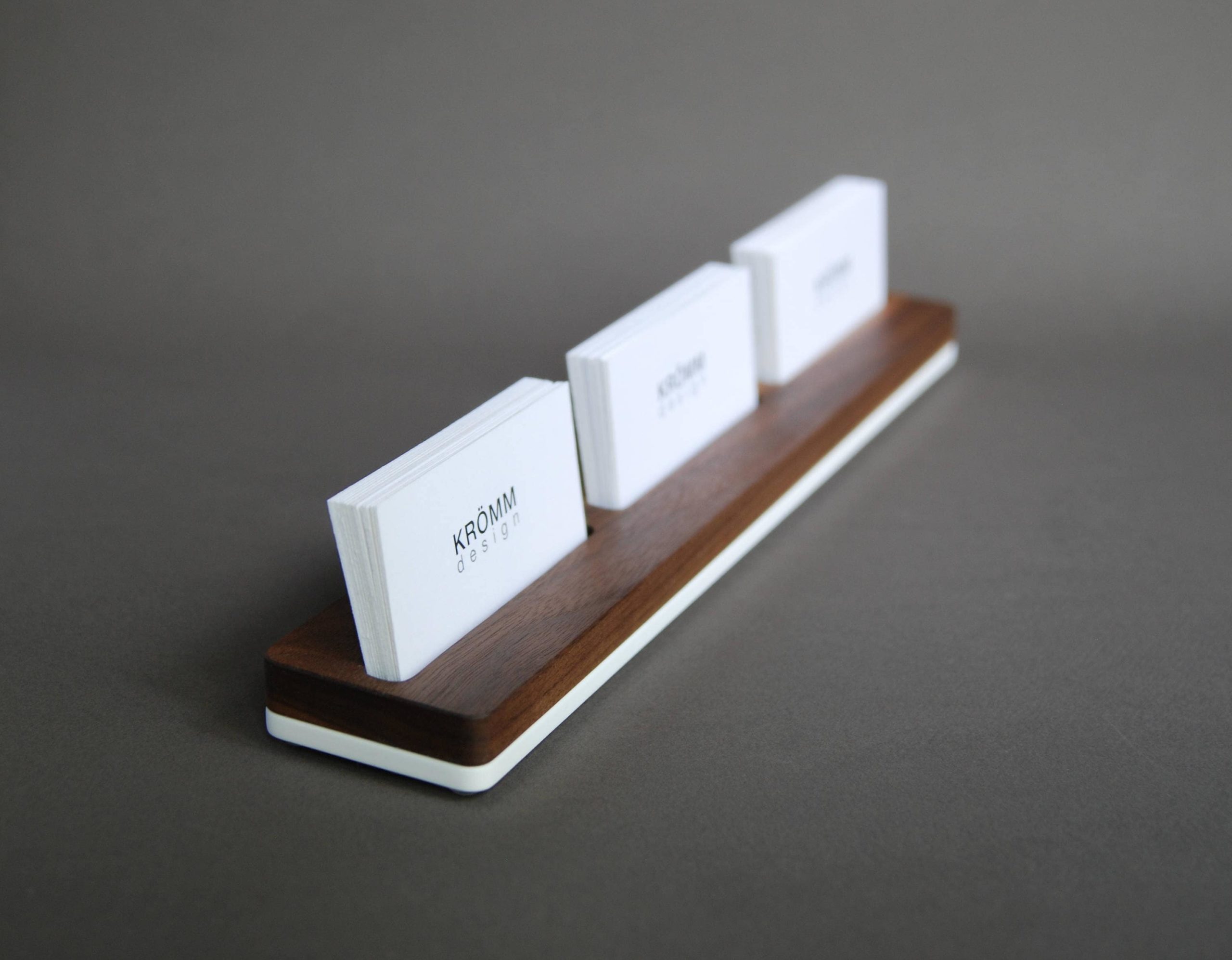 business cards stand 2