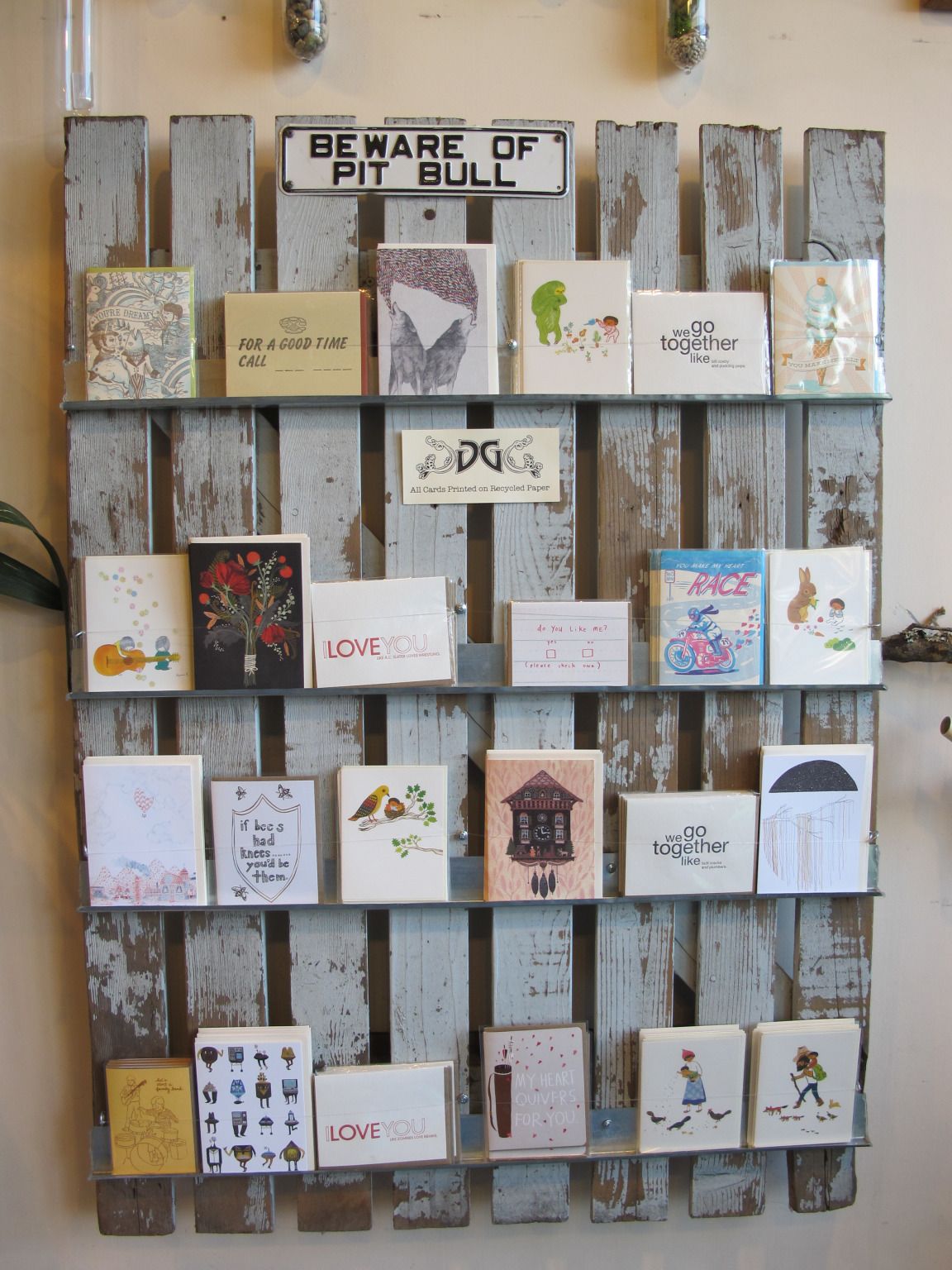 creative ways to display business cards 7