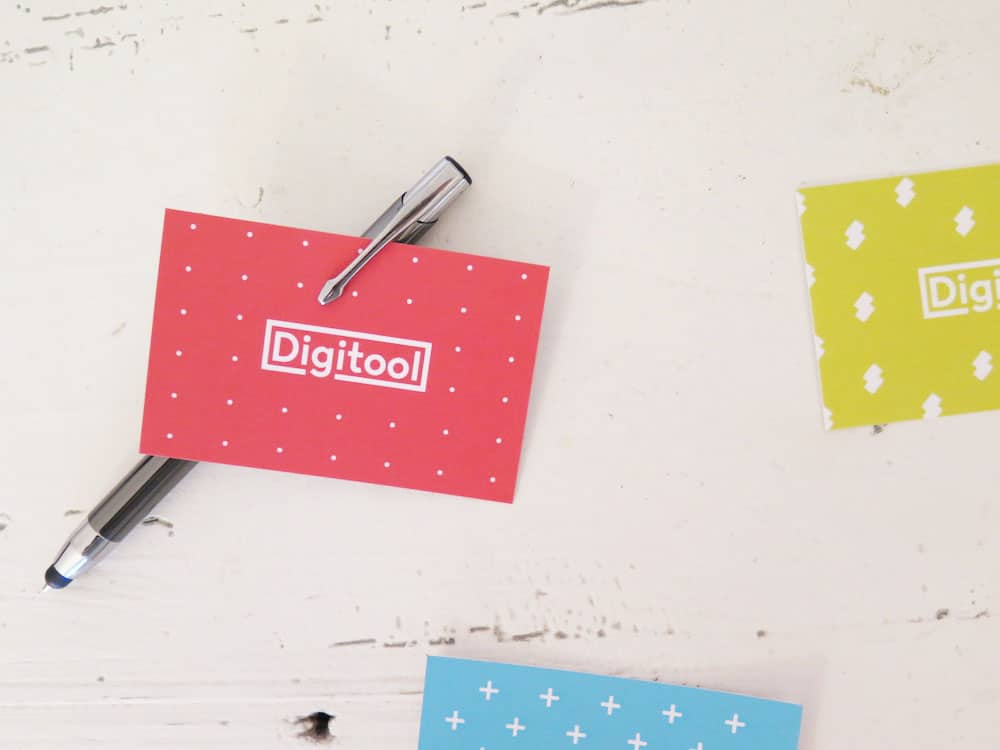 creative ways to give out business cards 4