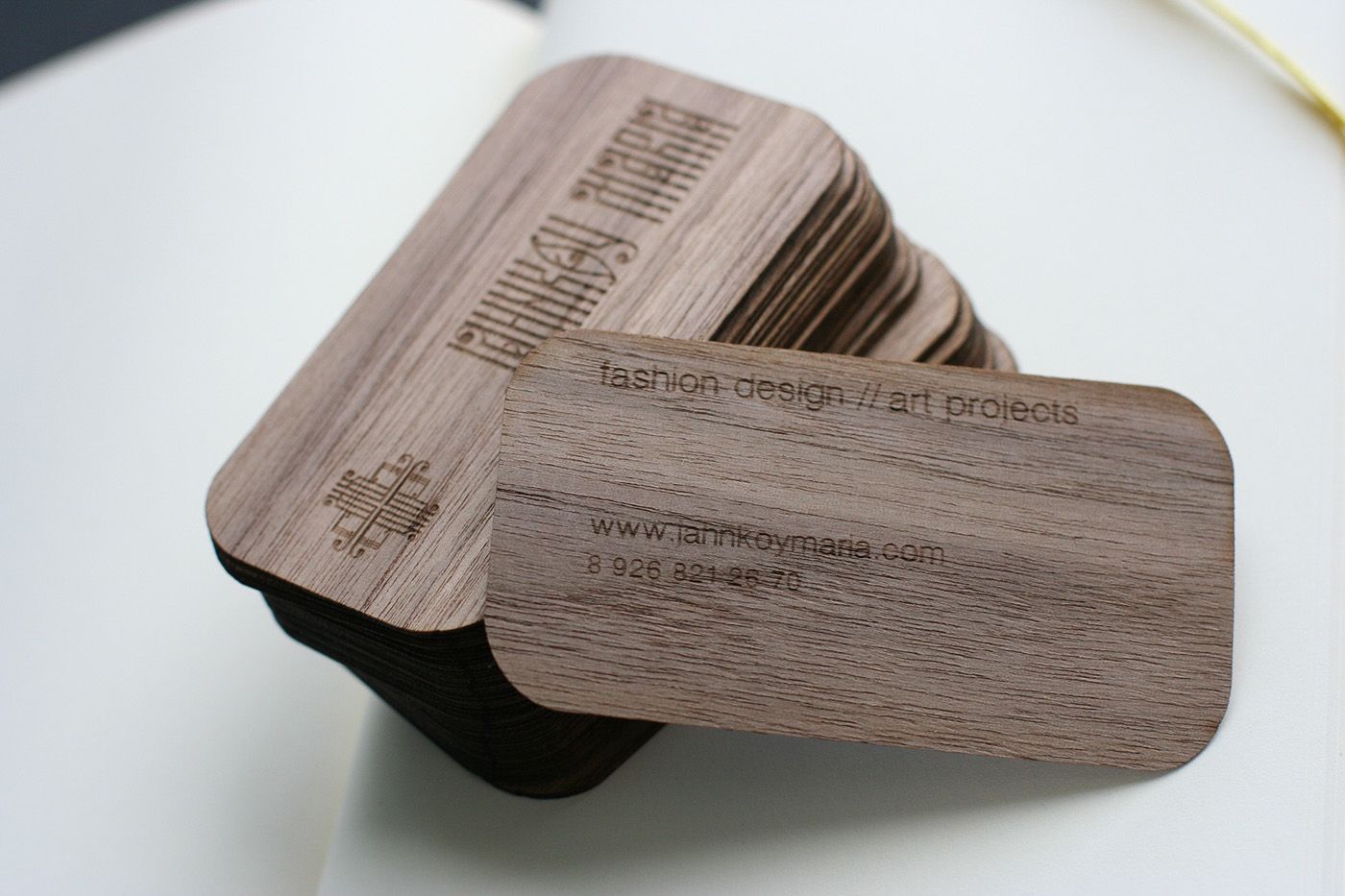 wood veneer business cards 1